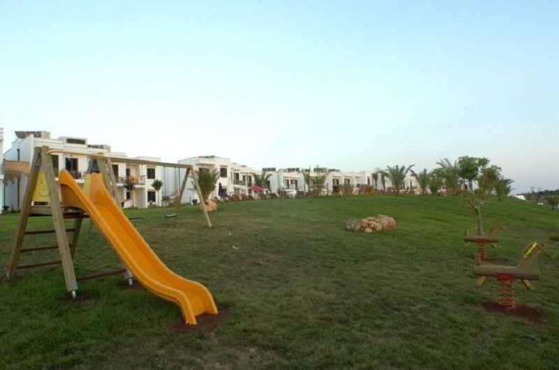 Hotel Resort Portoselvaggio Sant Isidoro  Exterior photo